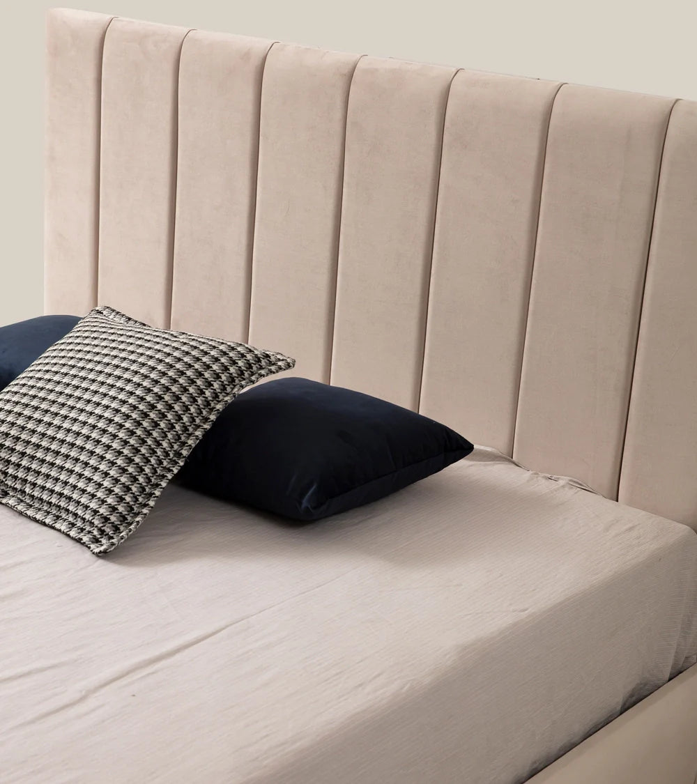 Cadre de Lit Polo Beige - Confort Luxueux et Design