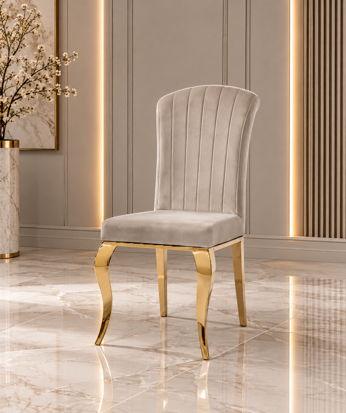 Chaise Nino – Velours anti-tache & piètement doré